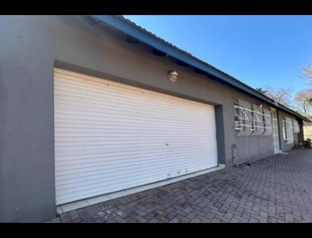 5 BEDROOM HOUSE FOR SALE IN QUELLERINA